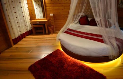 Room in Villa - LakeRose Wayanad Resort