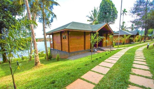 Room-lakerose Wayanad Resort - Water Fro