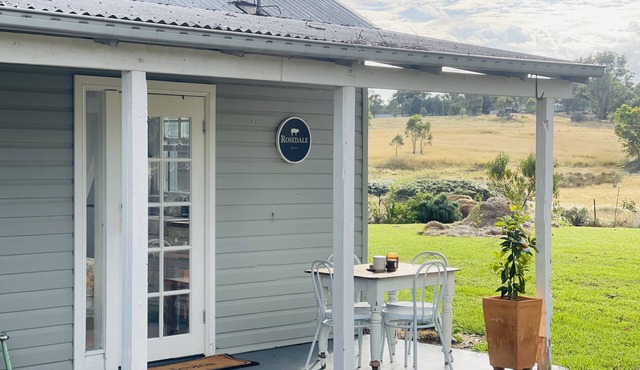 Rosedale Tiny Farm Cottage - a little space with a big heart! in Gum Flat