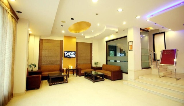 Rousha Inn