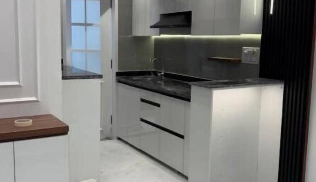 Royal Apartment in Dlf Capital Greens West Delhi
