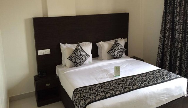 Royal Indu Hotel in Gaur