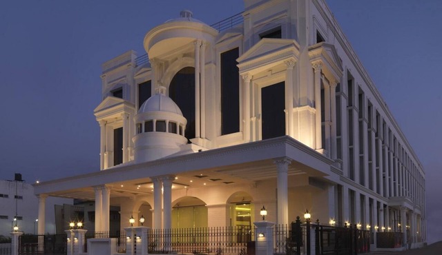 Royal Orchid Central