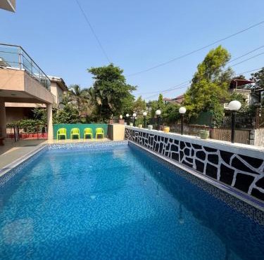 Royal Villa 1 - Luxurious 1BHK Villa with Huge Pvt Swimming Pool