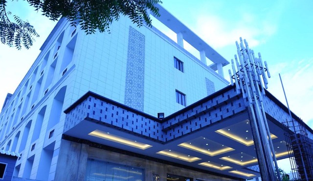RR INN- Tirunelveli