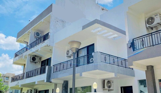 Rudra inn 3BHK Villanear All Mandirs Vrindavan