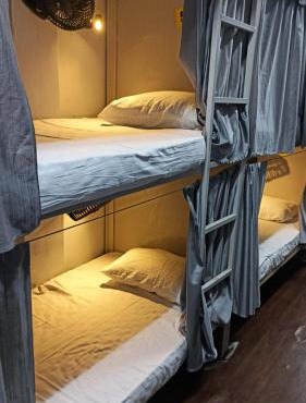 Saffron Dormitory Goregaon East