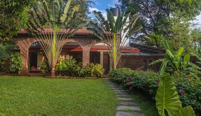 SaffronStays Ambe Moha - 2BHK Veg Villa with Pool, Gazebo, Library & Mango Groves in Karjat