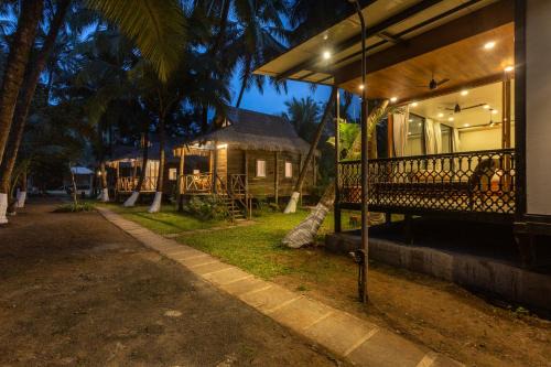 SaffronStays Aquamarina Retreats