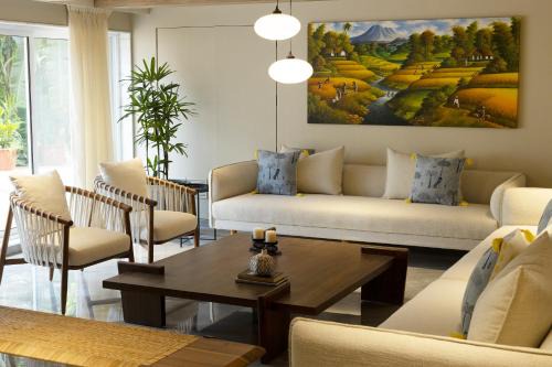 SaffronStays Emalyn