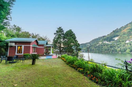 SaffronStays Gardens on the Lake - 2BR pet & elderly-friendly lakefront villa with lawns, bonfire & kitchenette near Nainital