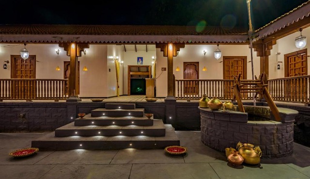 SaffronStays Heritage Waada, Nashik