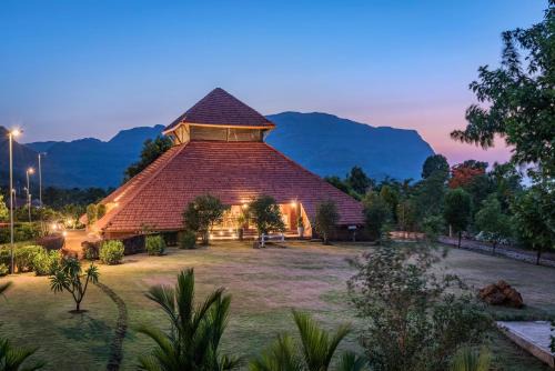 SaffronStays Satori Aves, Ultra Luxe Cottages On 8 Acres Estate, By The Mulshi Lake