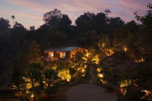 SaffronStays Sylvan Farms - 3BR eco-luxury villa with birdwatching, trekking and organic farming in Mount Abu