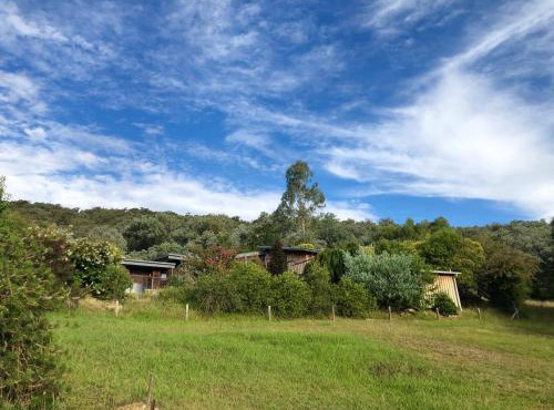 Saje's House & Pod in Myrtleford