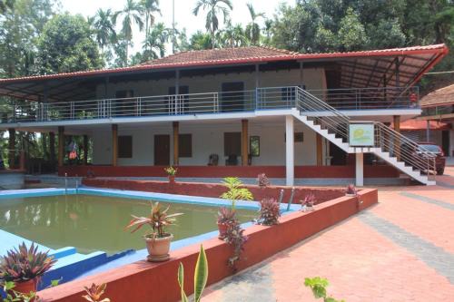 Sambrama Wood house