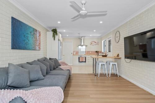 Sandy Shores Getaway in Mandurah