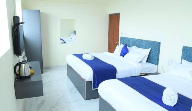 SanvaLuxuryRoom By Royal VIP Hospitality