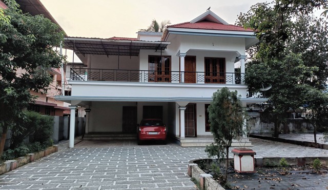 Sanvilla, 2 bhk,vytila,cochin