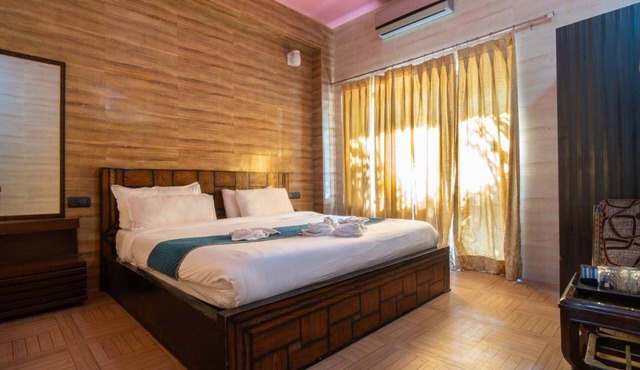 Sapphero Chanakya Resort
