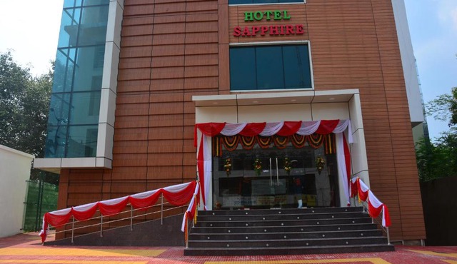 Sapphire Plaza