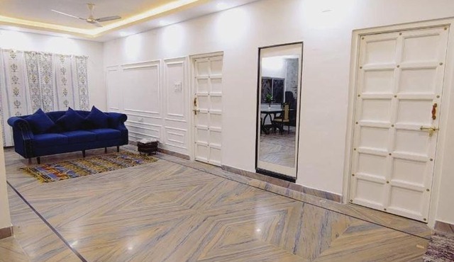 Saptalata villa Home stay