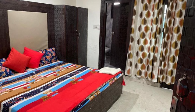 sara restaurant and guest house