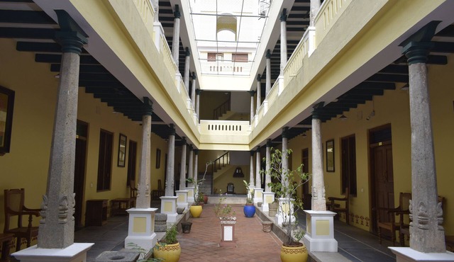 Saradharam Heritage Hotel Lakshmi Vilas