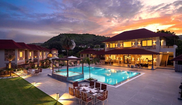 Sarasiruham Resort - Private Pool Villa in Udaipur
