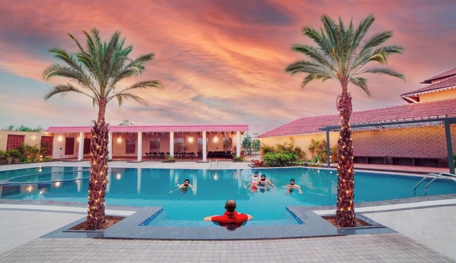 Sarvaswa Resort - Raipur