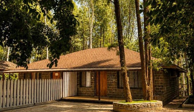 Savali Villa ,Pool, Nature Stay, Kayaking & Bonfire ,Barbecue & Family Getaway ,Bhor