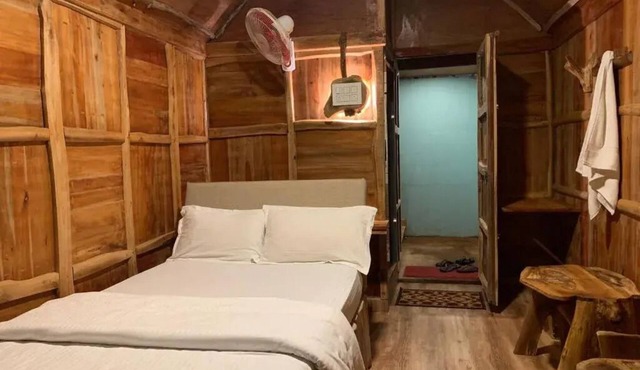 Sceva's Garden Home - Double Room with balcony - 1