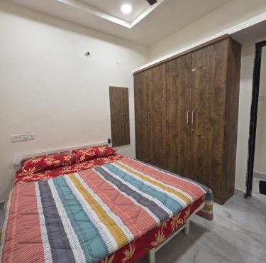 SE 103 Entire flat One bhk Flat