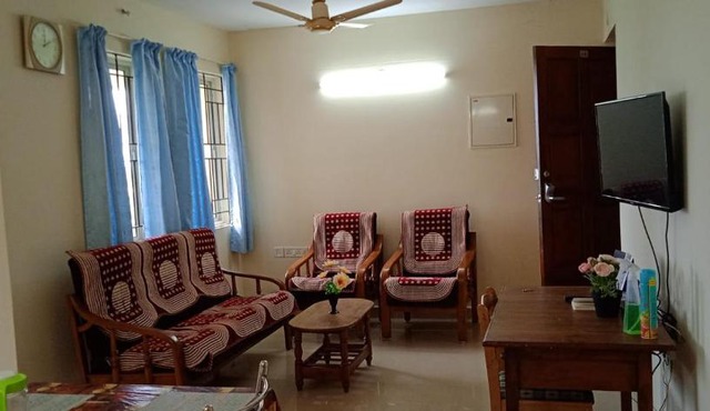 Sea Breeze Homestay with pool