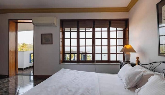Sea View 5 Bedroom Luxe