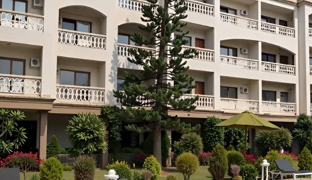 Sea View, Luxury 2BHK Apartment, Dona Paula with AC, WiFi