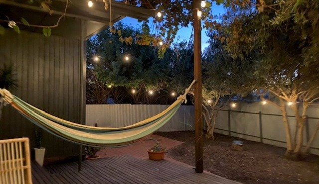 Sellicks Beach Getaway - Cosy 3 bedroom home, 1 street back from beach. Sleeps 8 in Sellicks Beach