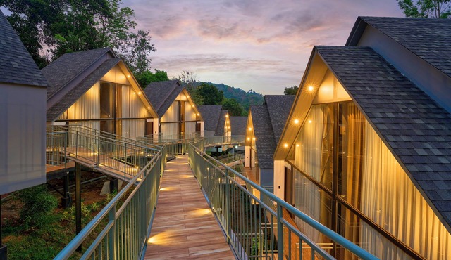 Serene Horizon Resort