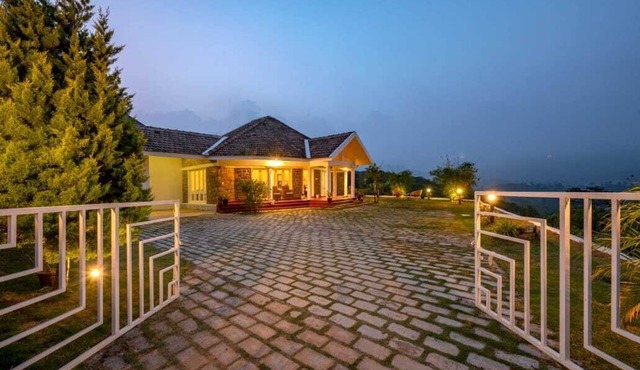 Serenity.a hillside retreat