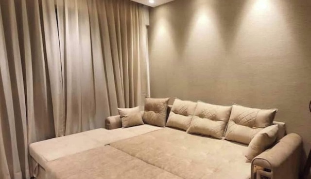 Serviced Apt@hiranandani gardens
