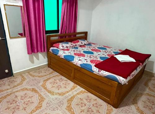 SH Guest House Malvan