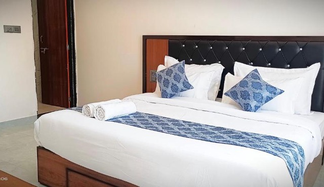 Shagun Villa By Dev hotel and resort