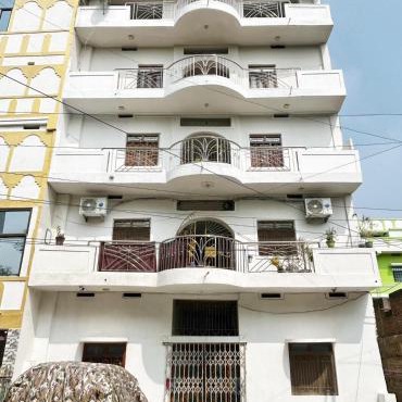 Shahi House