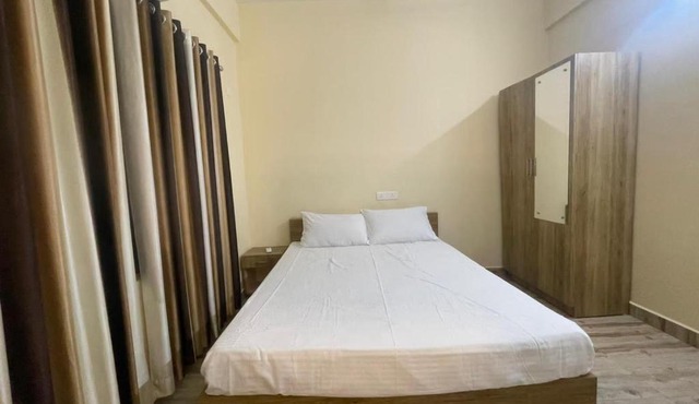 SHAJ SERVICE APARTMENT