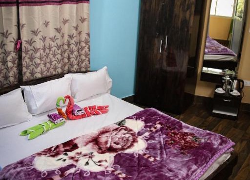SHARTHI HOMESTAY AND LODGING