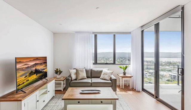 Shellharbour Lakeview Apartment in Shellharbour City Centre