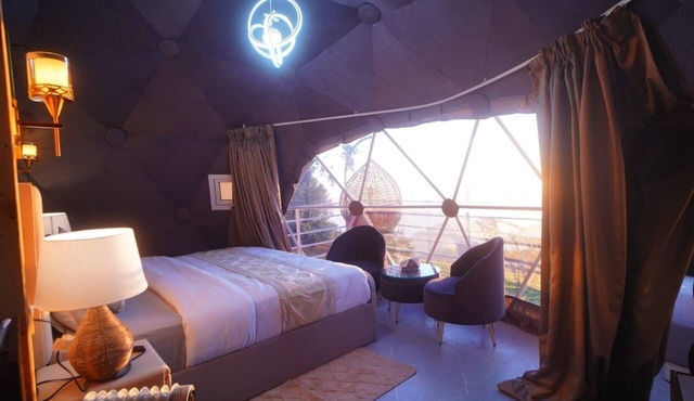 Shiku Glamping Stays
