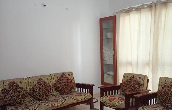 Shiv Hospitality service apartment