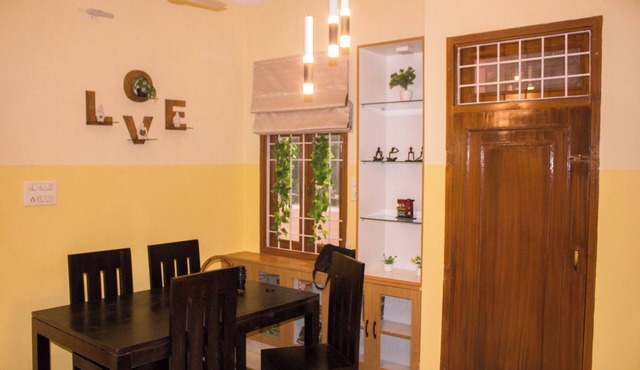 Shivi - 2 Bhk - Private Indoor Pool