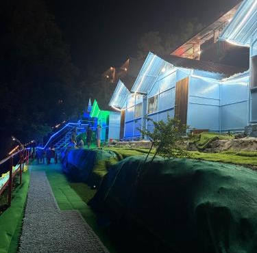 Shivpuri Ghumakkad Resort